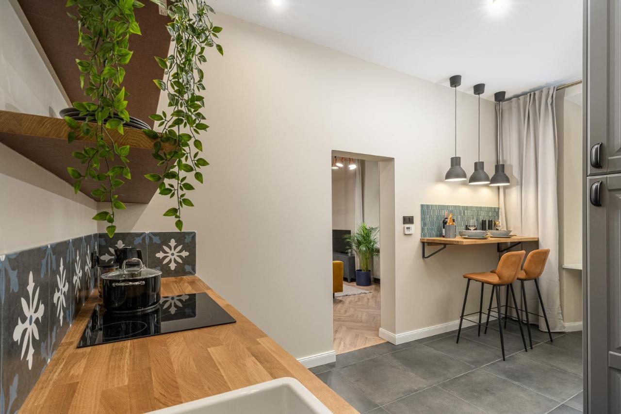 Househost Apartment : Topolowa 26/17 Красков Екстериор снимка